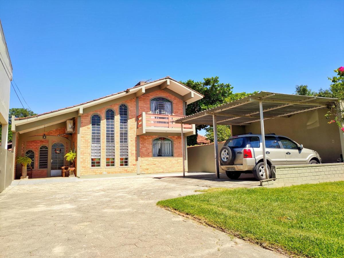 Casa Rustica Villa ฟลอเรียนอโปลิส ภายนอก รูปภาพ